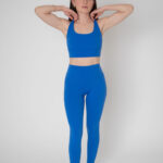 Top azul rey