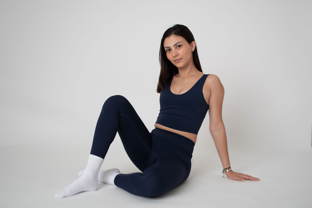Top azul marino